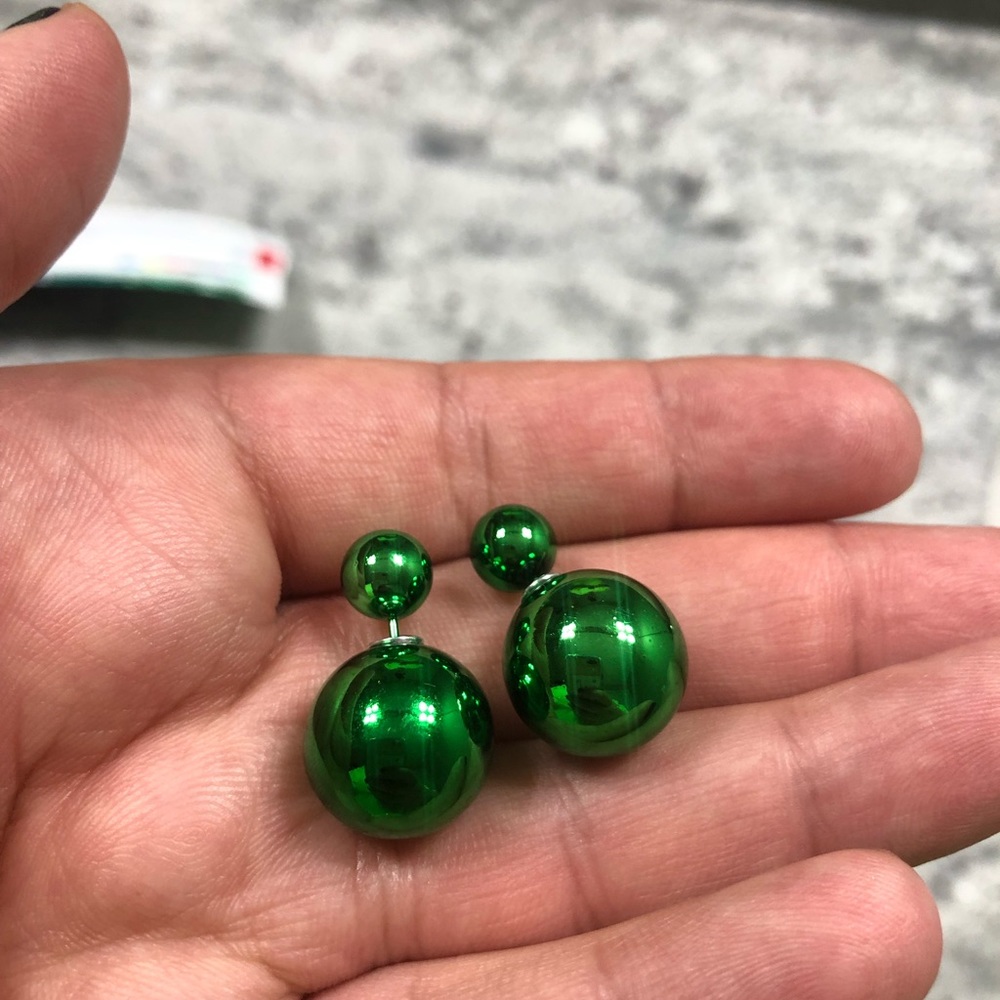 BRAND NEW DOUBLE PEARL EARRINGS